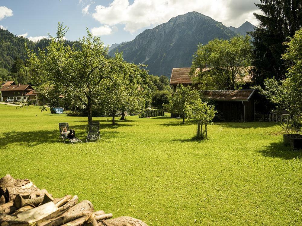 Haus Claudia Lipp Apartment Bad Hindelang Bagian luar foto